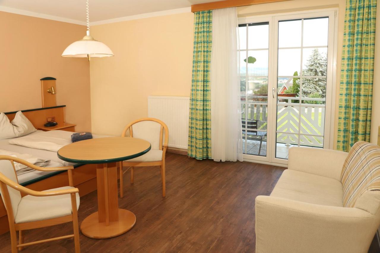 Sonntagsberg Hof Familie Fiedler Hotell Bad Waltersdorf Exteriör bild