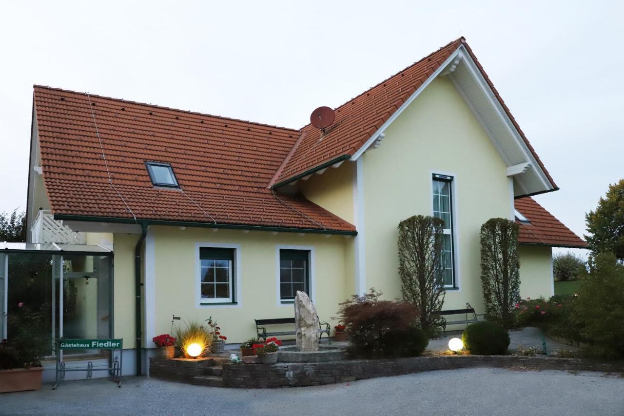 Sonntagsberg Hof Familie Fiedler Hotell Bad Waltersdorf Exteriör bild